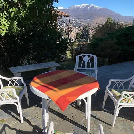 Casa *