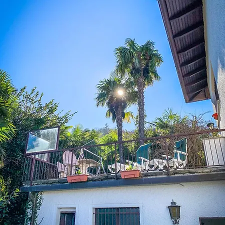 Casa *
